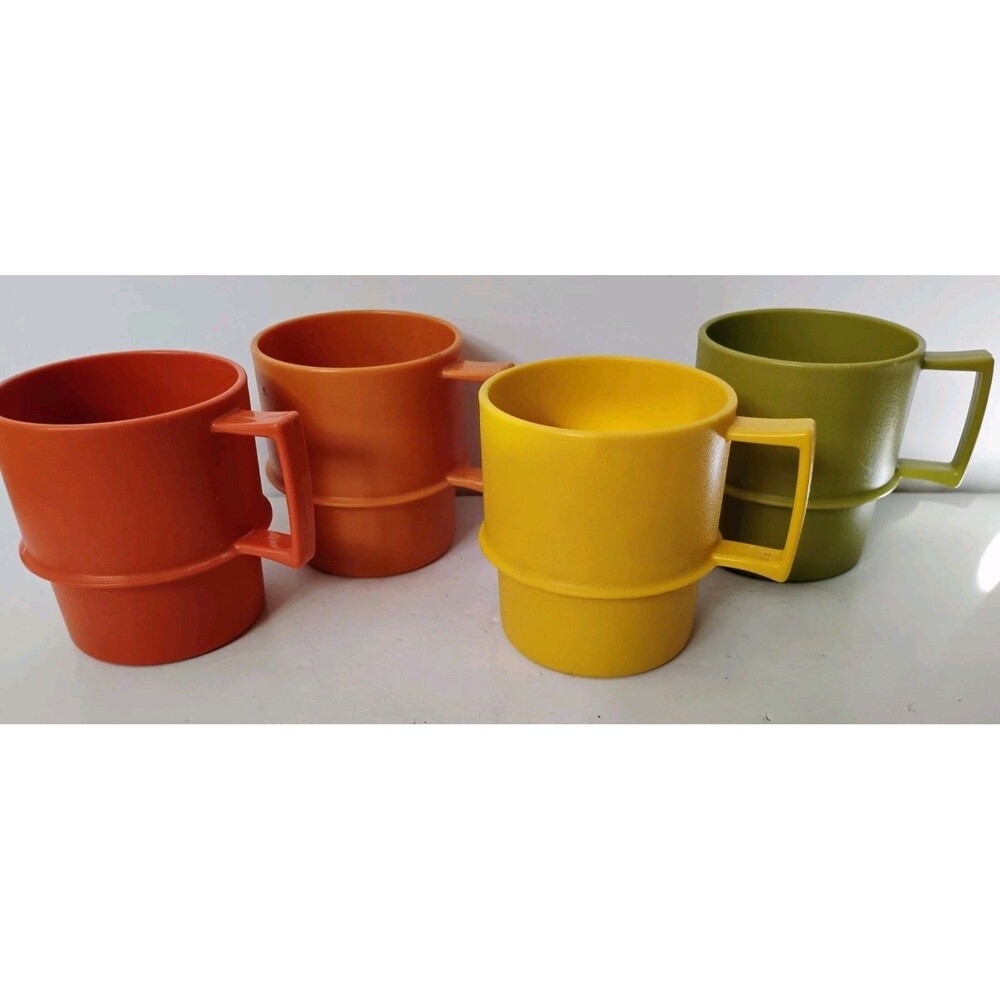 Set of 4 Vintage Harvest Colors Tupperware Coffee Mugs Stackable 1312  12 oz.